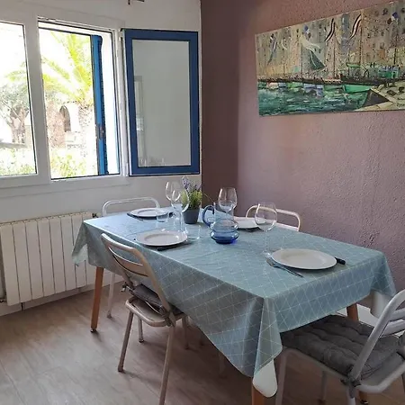 Maison Pour 4 Personnes * Ля Эскала