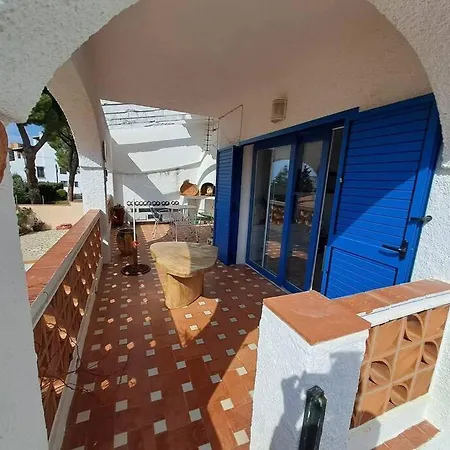 Maison Pour 4 Personnes Ля Эскала