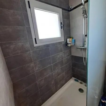 Maison Pour 4 Personnes * Ля Эскала